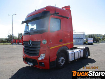 Vlačilec MERCEDES-BENZ Actros 1845