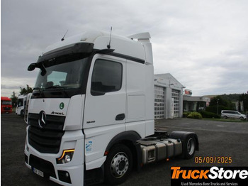 Vlačilec MERCEDES-BENZ Actros 1845