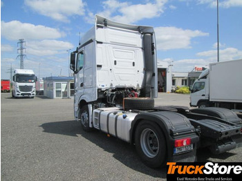 Vlačilec MERCEDES-BENZ Actros 1848