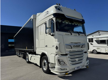 Vlačilec DAF XF 530