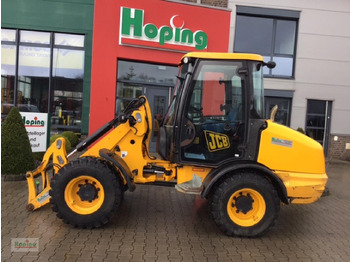 Kolesni nakladalec JCB 406