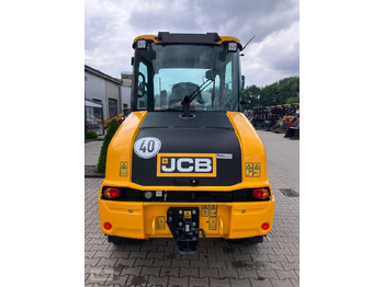 Nov Kolesni nakladalec JCB 407: slika 3