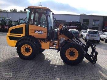 Kolesni nakladalec JCB 409 (40 km/h): slika 3