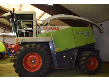 Kombajn za krmo CLAAS Jaguar 850
