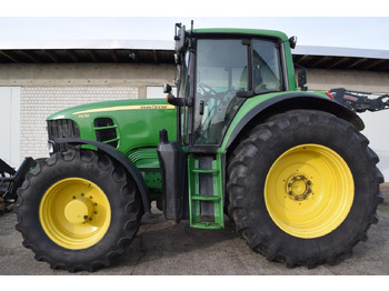 Traktor JOHN DEERE 7530