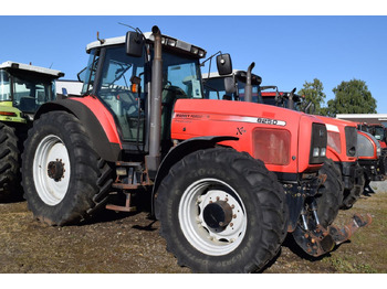 Traktor MASSEY FERGUSON 8250