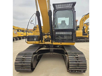 Bager goseničar Caterpillar 315D2GC: slika 4