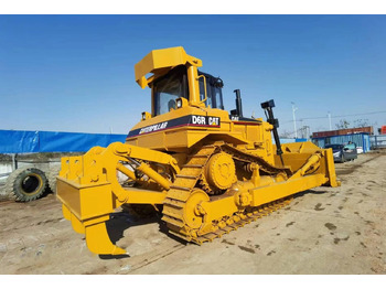 Buldožer Caterpillar D6R: slika 2 Buldožer Caterpillar D6R: slika 2