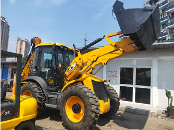 Bager nakladalec JCB 4CX