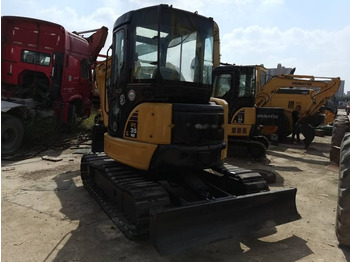Mini bager KOMATSU PC35