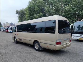 Potovalni avtobus TOYOTA