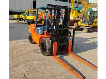 Diesel viličar Toyota FD50: slika 2