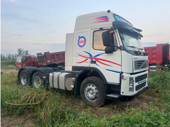 Vlačilec VOLVO FM 440