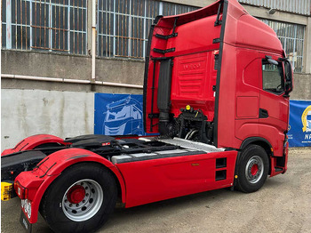 Vlačilec STRALIS S-WAY570 CV: slika 3
