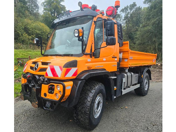 Komunalno/ Posebno vozilo UNIMOG