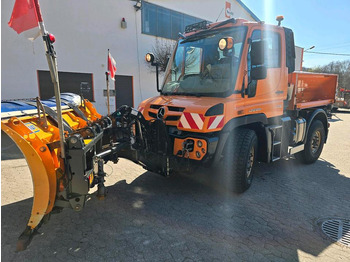 Vozilo za zimsko službo UNIMOG