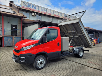 Dostavno vozilo prekucnik IVECO Daily 35c13