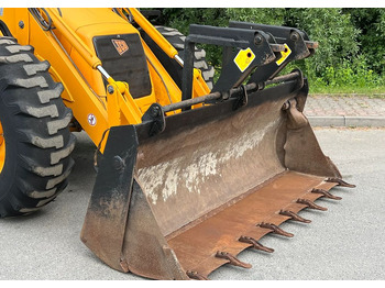 Bager nakladalec JCB *Koparko Ładowarka*  JCB 4CX SPROWADZONA Bardzo Dobry Stan: slika 2
