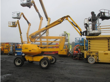 Zglobna dvižna ploščad MANITOU 160 ATJ