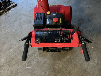 Snežni puhalnik Fraise à neige thermique sur chenilles: slika 4 Snežni puhalnik Fraise à neige thermique sur chenilles: slika 4