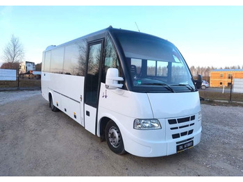 Potovalni avtobus IVECO Rapido