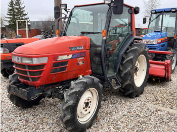 Mini traktor YANMAR