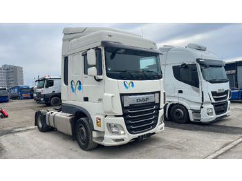 Vlačilec DAF XF 460