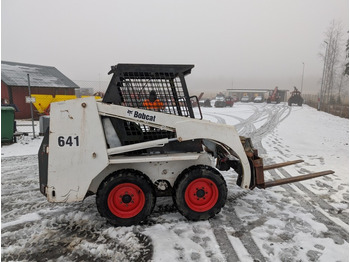 Mini nakladalec BOBCAT 641 - VIDEO: slika 4 Mini nakladalec BOBCAT 641 - VIDEO: slika 4