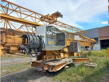Stolpni žerjav LIEBHERR