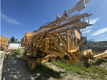 Stolpni žerjav LIEBHERR