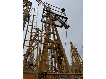 Stolpni žerjav LIEBHERR