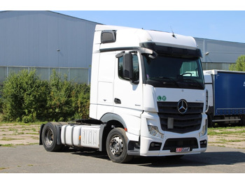 Vlačilec MERCEDES-BENZ Actros 1845