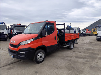 Tovornjak z dvigalom IVECO Daily 35c13