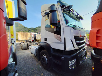 Tovornjak zabojnik IVECO Stralis