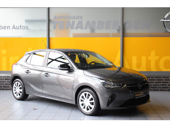 Kombilimuzina OPEL