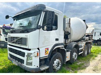 Avtomešalec VOLVO FM