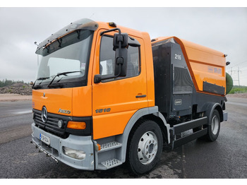 Vozilo za pometanje SCHMIDT