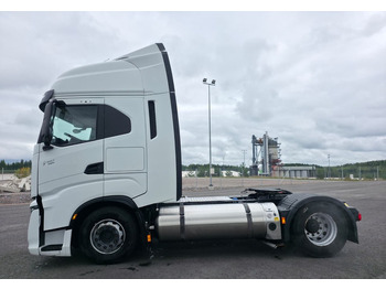 Vlačilec IvecoS-Way 460 4x2 LNG / LBG: slika 2 Vlačilec IvecoS-Way 460 4x2 LNG / LBG: slika 2