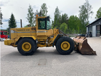 Kolesni nakladalec Volvo L120B: slika 4