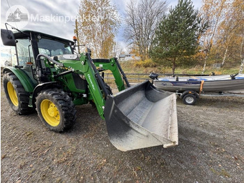 John Deere 5075 E  lizing John Deere 5075 E: slika 5