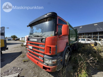 Smetarski tovornjak SCANIA P94