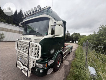 Kotalni prekucni tovornjak SCANIA R 520