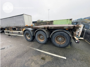 Kontejnerska polprikolica/ Polprikolica z zamenljivim tovoriščem