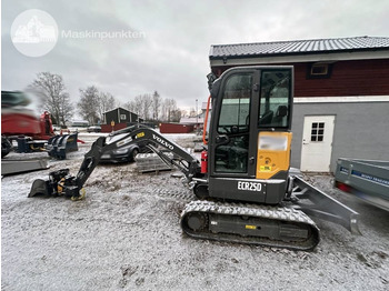 Mini bager VOLVO ECR25D