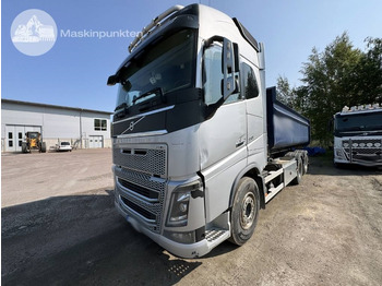 Kotalni prekucni tovornjak VOLVO FH16 750