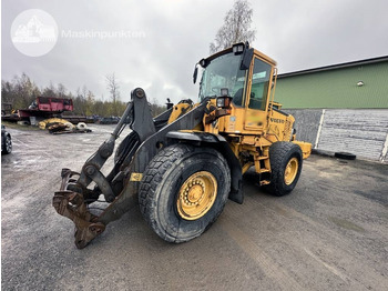 Kolesni nakladalec VOLVO L90