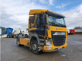 Vlačilec DAF CF 510