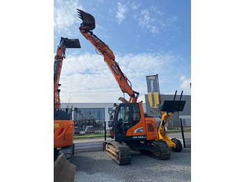 Bager goseničar DOOSAN DX140LCR-5