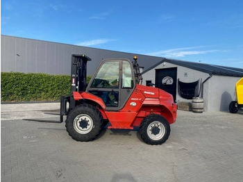 Terenski viličar MANITOU M 30-4