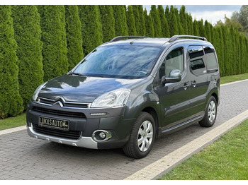 Avtomobil CITROËN